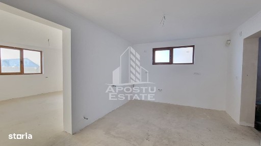 Casa individuala de vanzare P+M cu 6 camere, Sanandrei