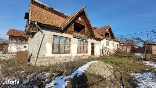 Vanzare casa - Arcani, sat Campofeni - langa raul Jales