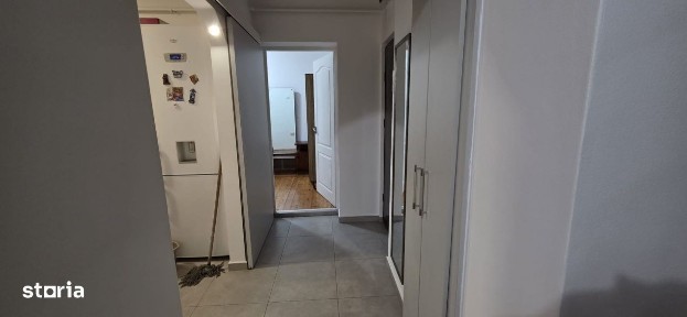 Apartament de 3 camere, 56 mp., zona Micro 1