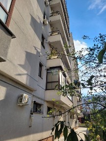 Garsoniera,42 mp.,dec,Gavana,etaj 2/6 cu lift,bloc nou,loc de parcare.