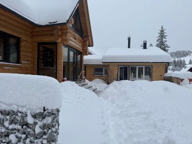 Cabană 75 mp amprentă X 2 teren 250 mp de vanzare Vartop-Arieseni