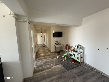 Apartament 3 camere zona Palazu Mare