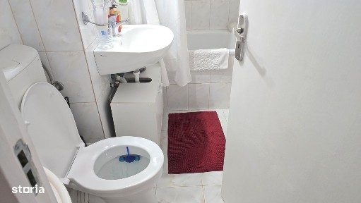 Inchiriez apartament cu 2 camere in Deva, zona ultracentrala (Piata)