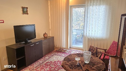 Inchiriez apartament 2 camere in Deva, Piata Centrala, dec, etaj 3
