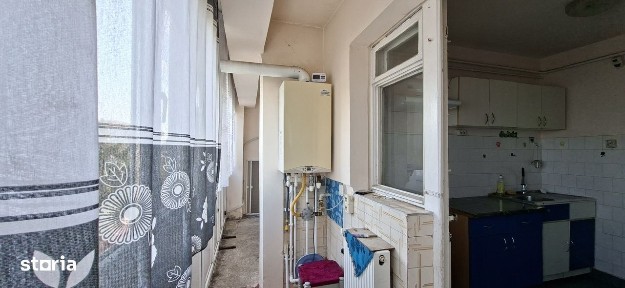 Apartament cu potențial, 59 mp, zona General - utilități separate