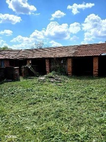 Vand casa in Ciclova Romana 39900€ fix