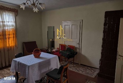 Casă cu teren 2.414 mp în Putna - drum asfaltat, aproape de pădure