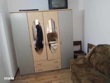 Vand garsoniera cu o camera