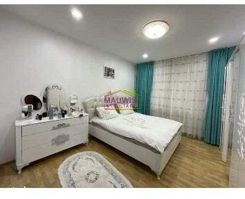 Vand apartament cu 4 camere in zona Pipera - Emil Racovita