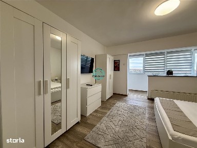Apartament cu 1 camera de vanzare, modern, in Piata Victoriei