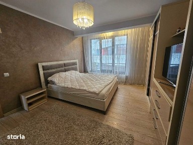 Inchiriez casa cu foisor in curte in Mamaia Nord langa Alezzi