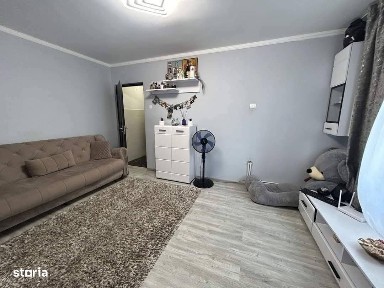 De vanzare apartament cu 2 camere, etajul 2, mobilat si utilat, 39900e