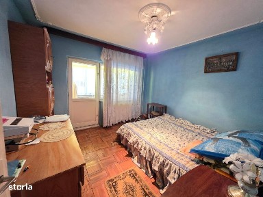 De vânzare 2 camere, decomandat, etaj intermediar, zona Episcopiei