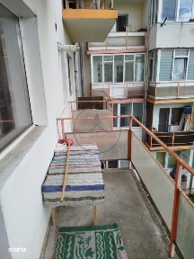 Apartament 2 camere etaj 2 zona Independentei