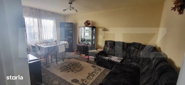 Apartament 3 camere, 72 mp, zona Reghin
