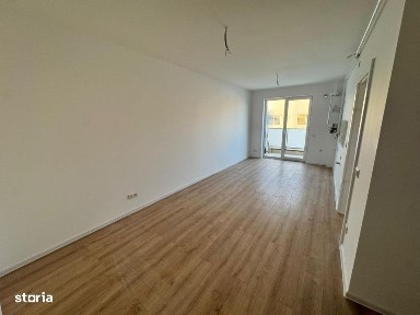 Apartament 2 camere, decomandat - bloc nou, curte privata