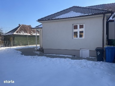 Casa 3 camere singur în curte 454 mp pe un nivel zona Calea Poplacii