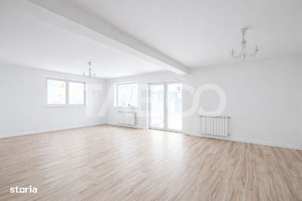 Casa de inchiriat- spatiu de birouri - curte- mobilare dupa nevoi