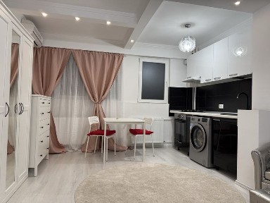 Proprietar inchiriez garsoniera Piata Iancului