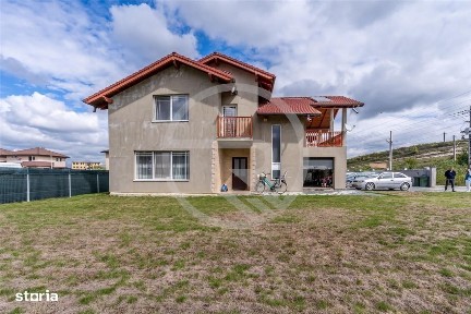 Casa individuala cu CF,170 mp utili,teren 1120 mp,Situata in Apahida!