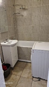 De inchiriat ap cu o camera din 4 februarie