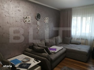 Apartament cu 2 camere, decomandat
