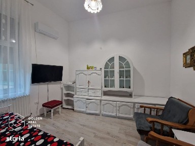Apartament o cameră, tot confortul, zonă centrală