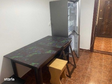 INCHIRIEZ IN REGIM HOTELIER -apartament cu 3 camere, strada Traian