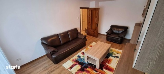 Inchiriez apartament 2 camere, bd-ul Traian, etaj 4, cu loc de parcare