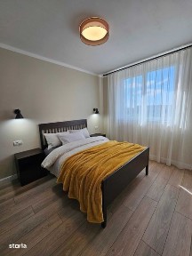 Apartament 3 camere de vanzare