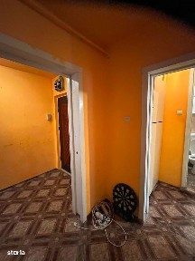 Apartament 4 camere, decomandat, etaj 1, 77 mp
