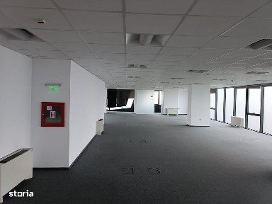 Inchiriem spatiu de birouri-300mp-in cladire de birouri Centrul Civic