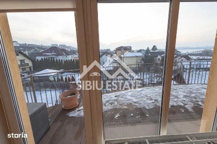 Apartament premium de inchiriat,3 camere cu terasă panoramică - Ștrand