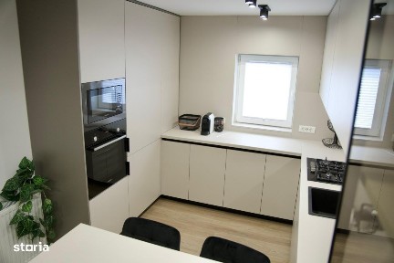Apartament 4 camere - design elegant - renovat complet - pozitie excel