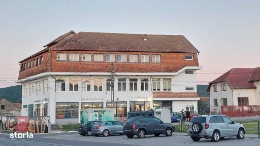imobil cu multiple functiuni
