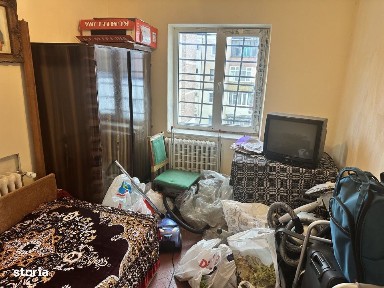 Apartament 2 camere I CETATE I etaj 3 I cu balcon I nerenovat I