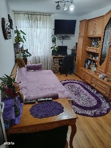 Apartament 2 camere, mobilat, la etajul 1,Stațiunea OLIMP