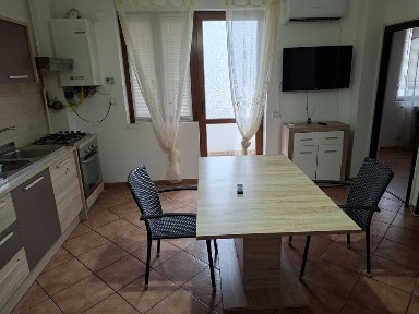 Apartament de închiriat!