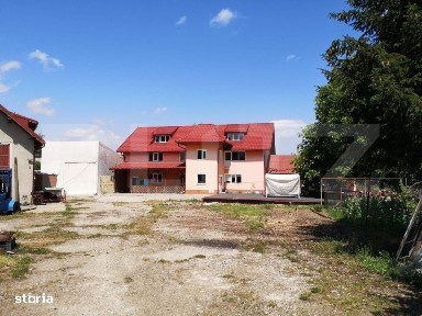 Casa cu teren 2464 mp, potential constructie blocuri, langa Avangarden