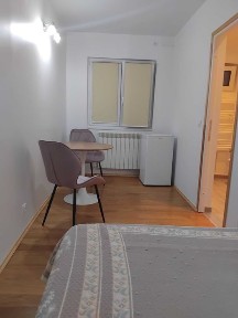 Camera tip studio-Faleza Nord