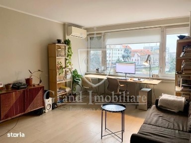 Apartament 2 camere 63 mp, Piața Mihai Viteazu