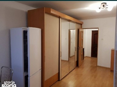 Garsoniera langa complexul comercial BIG MĂNĂȘTUR/Cinema Dacia