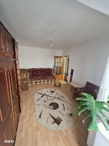 Apartament 3 camere, 2 bai,decomandat, 78 mp, etaj intemediar, parcare
