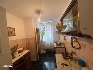 De vanzare apartament cu 2 camere, situat central, 45.000euro