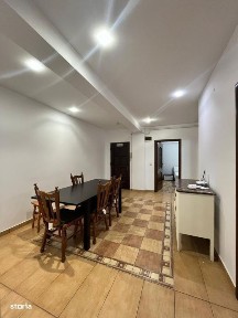 Apartament 3 camere, parter, 80 mp, zona Radauti