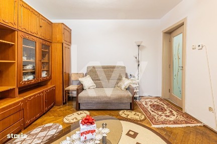 Apartament spatios, in centrul Brasovului