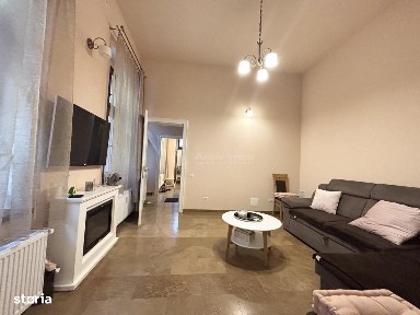 Apartament ultracentral complet renovat - 100 m de Piata Unirii, Orade