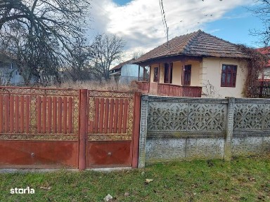 Casa cu teren 2000 mp Vulcana Pandele - DB