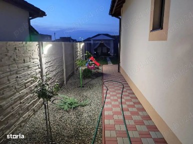 Duplex Mosnita Noua-curte amenajata