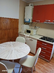 Apartament 3 camere de închiriat - spațios, luminos, gata de mutat
